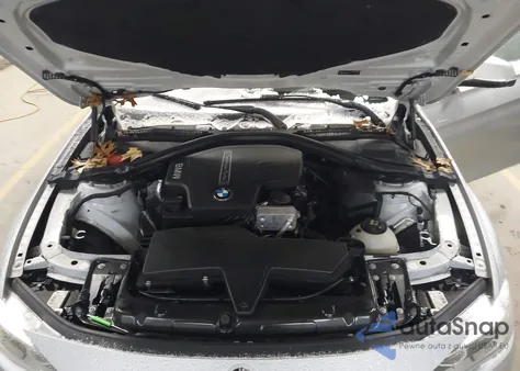 2016 BMW 328I xDrive z USA, uszkodzony, nr VIN WBA8E3G50GNT79776